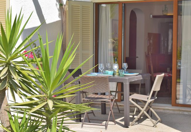 Chalet em Playa de Muro - Casa Esperanza 260 acogedora casa de vacaciones cerca de la playa, con terraza y aire acondicionado Chalet em Playa de Muro - Casa Esperanza 260 acogedora casa de vacaciones cerca de la playa, con terraza y aire acondicionado