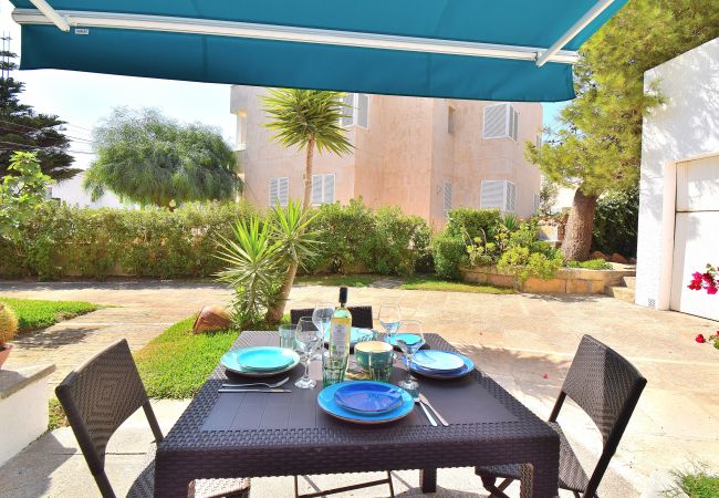 Chalet em Playa de Muro - Casa Esperanza 260 acogedora casa de vacaciones cerca de la playa, con terraza y aire acondicionado Chalet em Playa de Muro - Casa Esperanza 260 acogedora casa de vacaciones cerca de la playa, con terraza y aire acondicionado