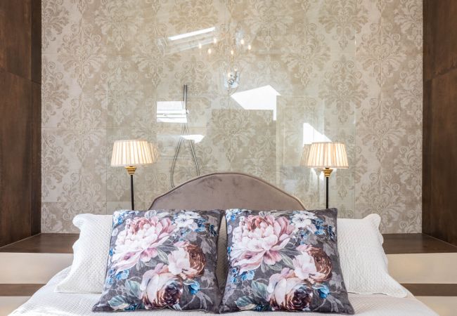 Apartamento em Lucca - Moro Studio Suite, Smart Classy Apartment in Lucca Apartamento em Lucca - Moro Studio Suite, Smart Classy Apartment in Lucca