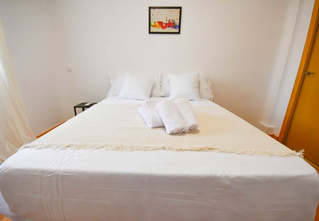 Estúdio em Madrid - APARTAMENTO TETUAN  Estúdio em Madrid - APARTAMENTO TETUAN