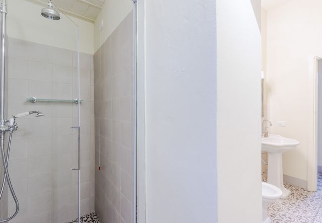 Apartamento em Lucca - The Healing Garden, 4 bedrooms Villa inside the Walls Apartamento em Lucca - The Healing Garden, 4 bedrooms Villa inside the Walls