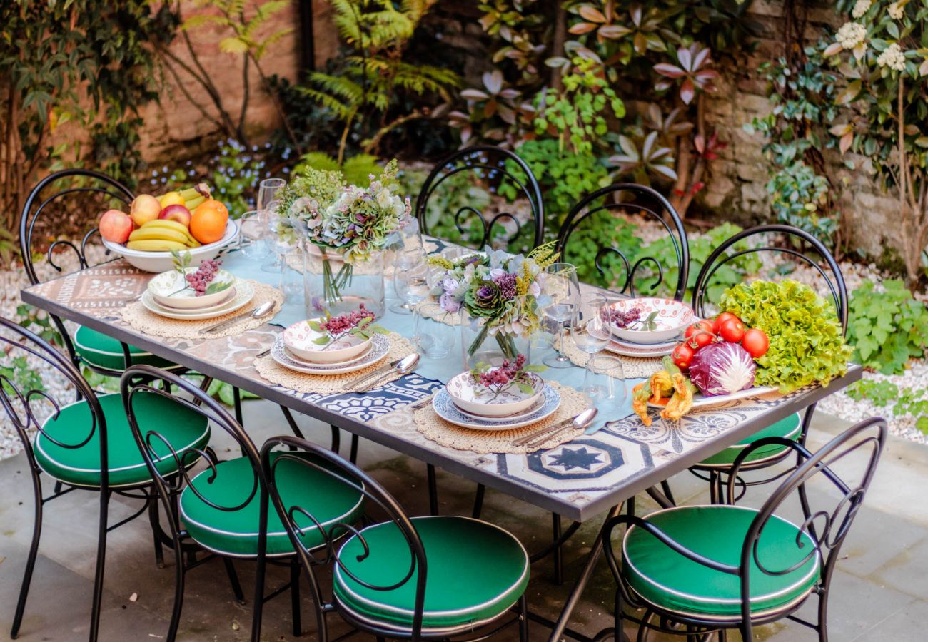 Apartamento em Lucca - The Healing Garden, 4 bedrooms Villa inside the Walls Apartamento em Lucca - The Healing Garden, 4 bedrooms Villa inside the Walls