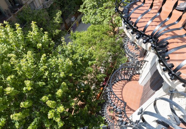 Apartamento em Barcelona - Apartamento modernista no centro de Eixample Apartamento em Barcelona - Apartamento modernista no centro de Eixample