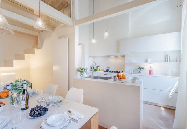 Apartamento em Lucca - Modern 3 Bedrooms Apartment with Elevator Apartamento em Lucca - Modern 3 Bedrooms Apartment with Elevator