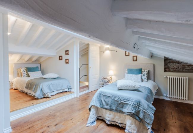 Apartamento em Lucca - 3 bedrooms Apartment by the Lucca Cathedral Apartamento em Lucca - 3 bedrooms Apartment by the Lucca Cathedral