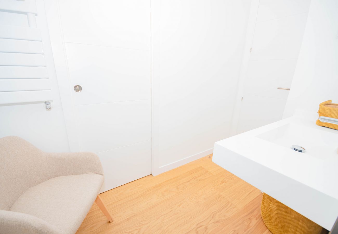 Apartamento em Madrid - Víctor De La Serna Temporal Apartamento em Madrid - Víctor De La Serna Temporal