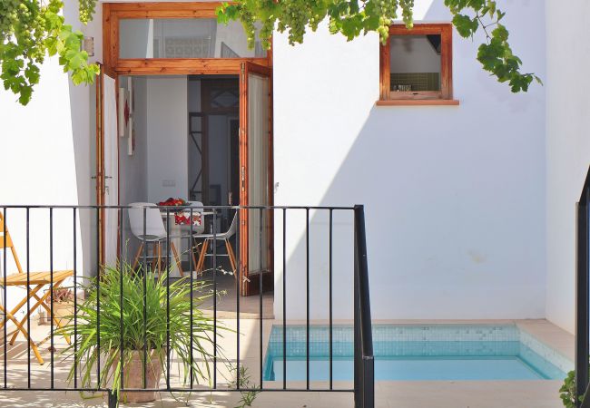 Casa em Muro - Es Colomer 265 preciosa casa de pueblo con piscina, aire acondicionado y fibra óptica Casa em Muro - Es Colomer 265 preciosa casa de pueblo con piscina, aire acondicionado y fibra óptica