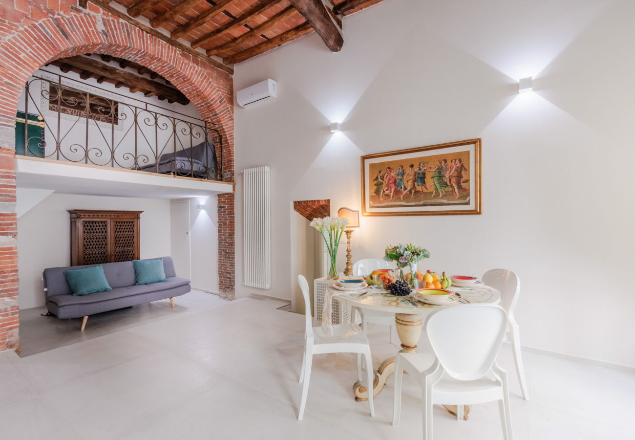 Apartamento em Lucca - Smart and Convenient Ground Floor Apartment inside the Lucca Walls Apartamento em Lucca - Smart and Convenient Ground Floor Apartment inside the Lucca Walls