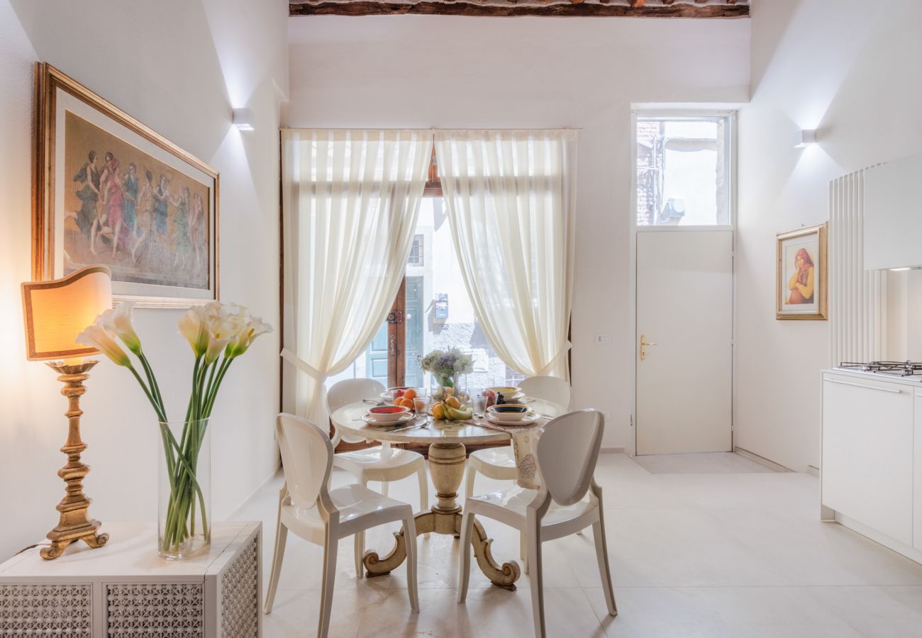 Apartamento em Lucca - Smart and Convenient Ground Floor Apartment inside the Lucca Walls Apartamento em Lucca - Smart and Convenient Ground Floor Apartment inside the Lucca Walls