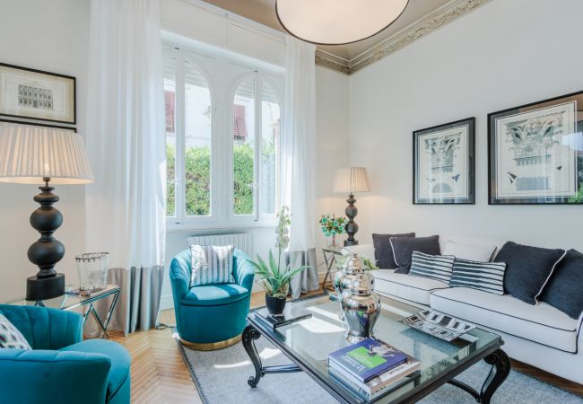 Villa em Lucca - Villa Buonamici, a Luxury Villa with Pool in a walking distance from Lucca Villa em Lucca - Villa Buonamici, a Luxury Villa with Pool in a walking distance from Lucca