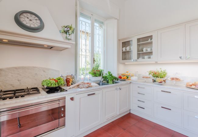 Villa em Lucca - Villa Buonamici, a Luxury Villa with Pool in a walking distance from Lucca Villa em Lucca - Villa Buonamici, a Luxury Villa with Pool in a walking distance from Lucca