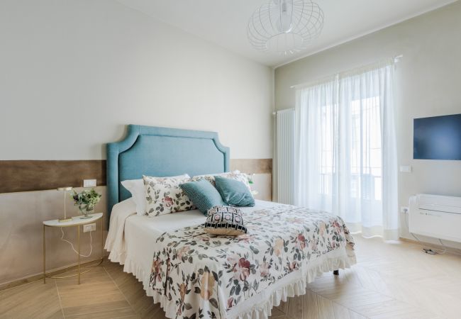 Apartamento em Lucca - Luxury Modern Apartment with Elevator and Balcony inside the Walls of Lucca Apartamento em Lucca - Luxury Modern Apartment with Elevator and Balcony inside the Walls of Lucca