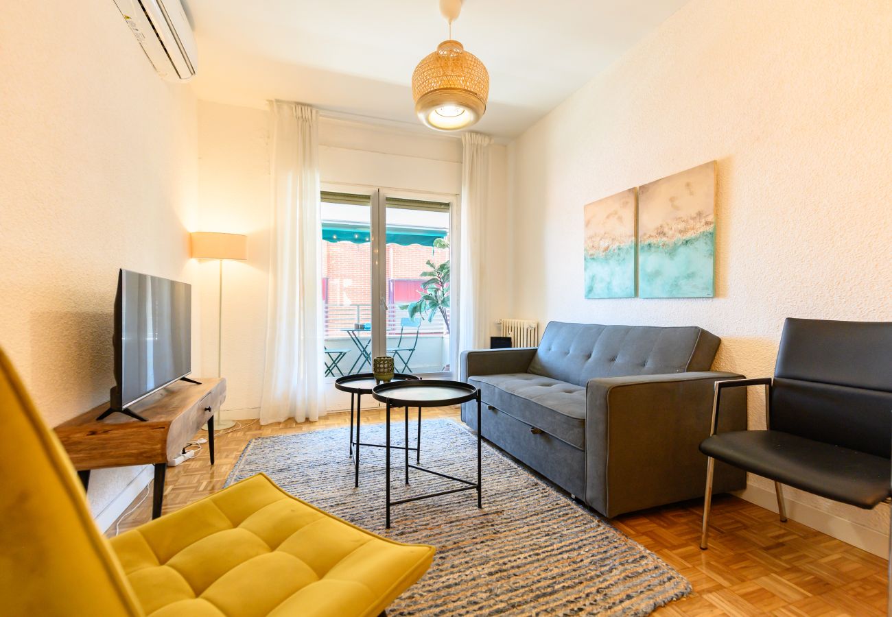 Apartamento em Madrid - Un refugio de elegancia en el corazón de Prosperidad.Temporal