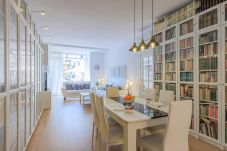 Apartamento em Barcelona - Apartamento com terraço privado, 3 quartos, Eixample