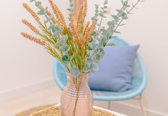 Apartamento em Madrid - Atractivo apartamento de un dormitorio con patio interior junto al Intercambiador de Avenida América Temporal Apartamento em Madrid - Atractivo apartamento de un dormitorio con patio interior junto al Intercambiador de Avenida América Temporal