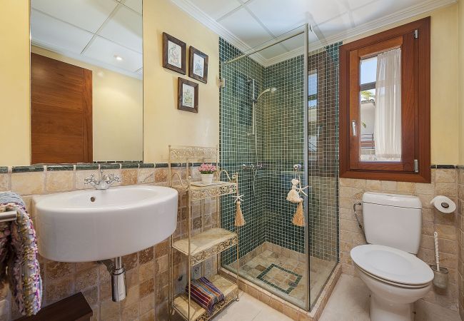 Villa em Port d´Alcudia - Villa Northern Star cerca de la playa con piscina, Wi-Fi, aire acondicionado, terraza y jardín Villa em Port d´Alcudia - Villa Northern Star cerca de la playa con piscina, Wi-Fi, aire acondicionado, terraza y jardín