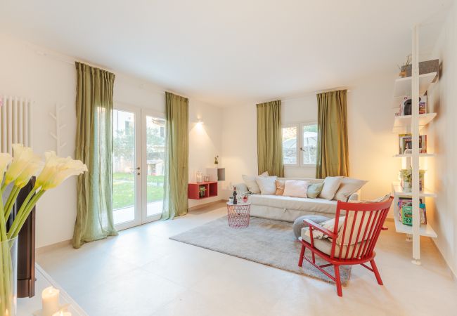Apartamento em Lucca - The City Oasis, a Villa inside Lucca with Private Garden Apartamento em Lucca - The City Oasis, a Villa inside Lucca with Private Garden