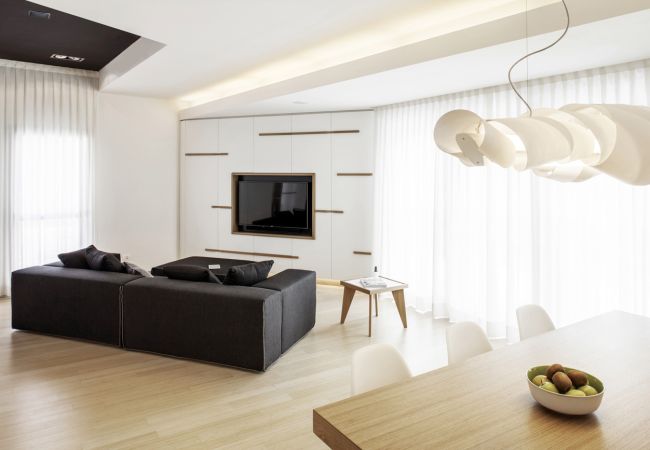 Apartamento em Lucca - Canticle Lucca Luxury Apartment with Elevator, Terrace, Parking and Jacuzzi Apartamento em Lucca - Canticle Lucca Luxury Apartment with Elevator, Terrace, Parking and Jacuzzi