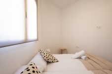 Apartamento em Valencia ciudad - The Cruz Cubierta Apartment 01 with Terrace by Florit Flats