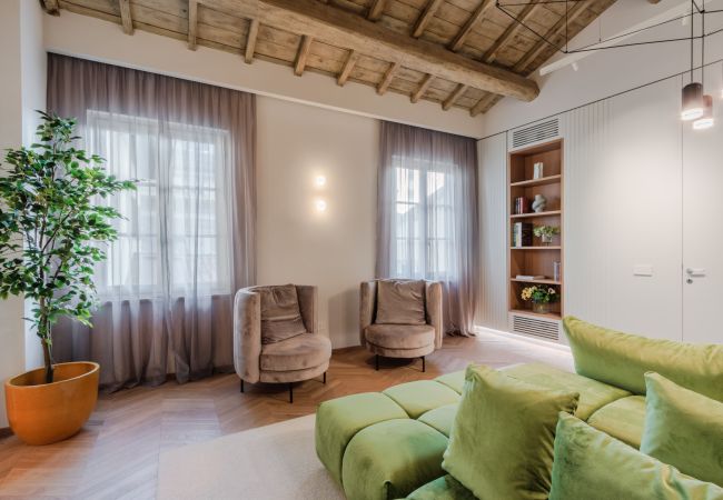 Apartamento em Lucca - Casa Silvestro Modern Spacious 3 Bedrooms Luxury Apartment inside the Walls of Lucca Apartamento em Lucca - Casa Silvestro Modern Spacious 3 Bedrooms Luxury Apartment inside the Walls of Lucca