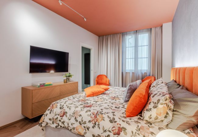 Apartamento em Lucca - Victory Penthouse Contemporary 3 Bedroom Luxury Apartment with Balcony in Lucca Apartamento em Lucca - Victory Penthouse Contemporary 3 Bedroom Luxury Apartment with Balcony in Lucca