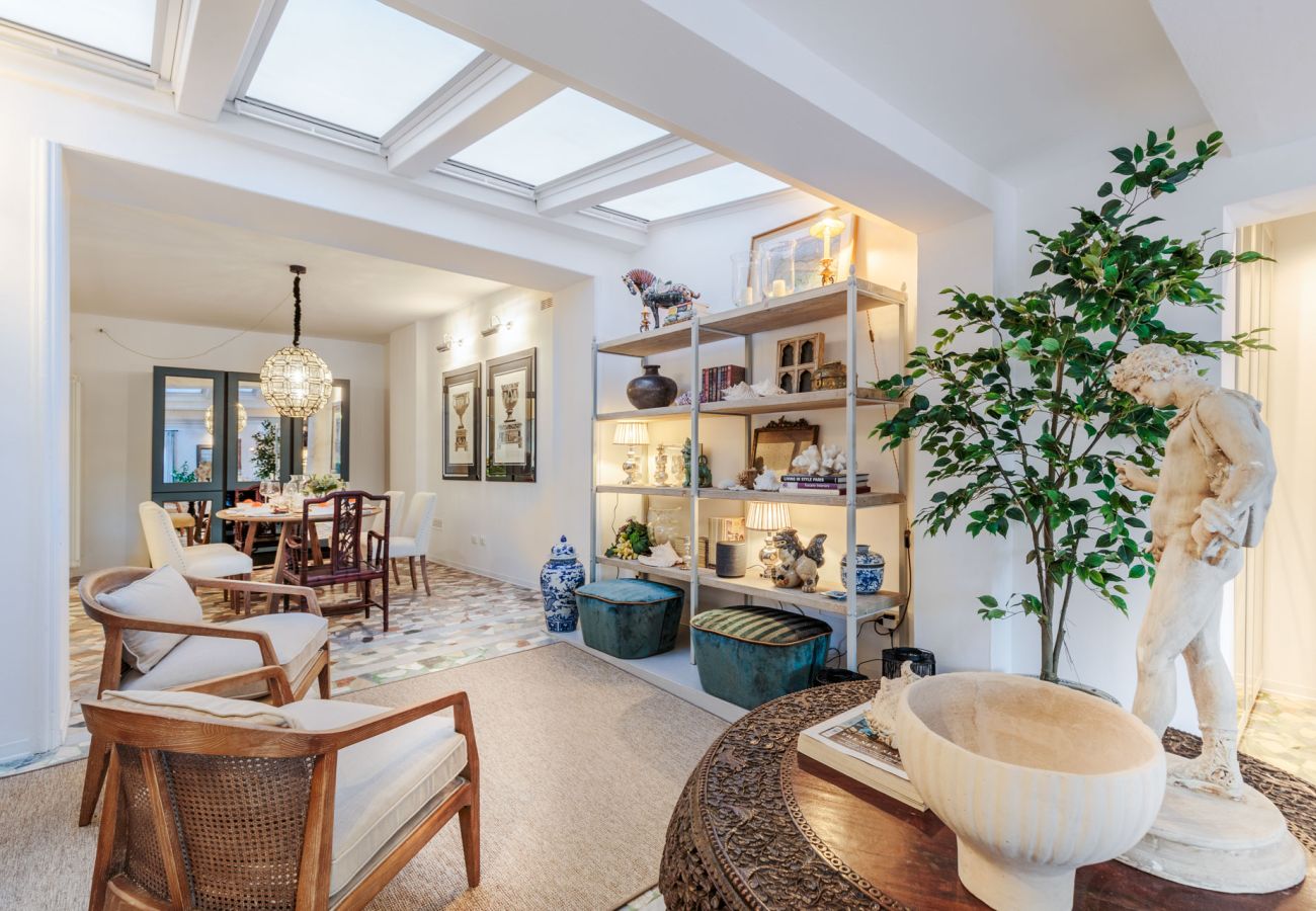 Apartamento em Lucca - Luxury Home, Private Garden and Jacuzzi inside Lucca Apartamento em Lucca - Luxury Home, Private Garden and Jacuzzi inside Lucca