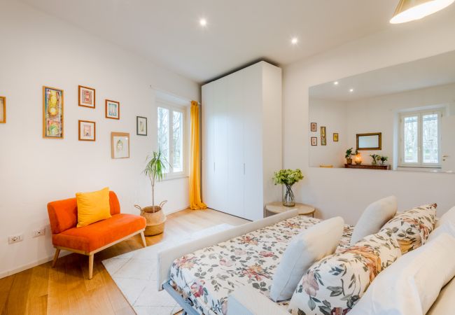 Apartamento em Lucca - Casa Daria, Modern 4 Bedrooms Apartment inside the Walls of Lucca  Apartamento em Lucca - Casa Daria, Modern 4 Bedrooms Apartment inside the Walls of Lucca
