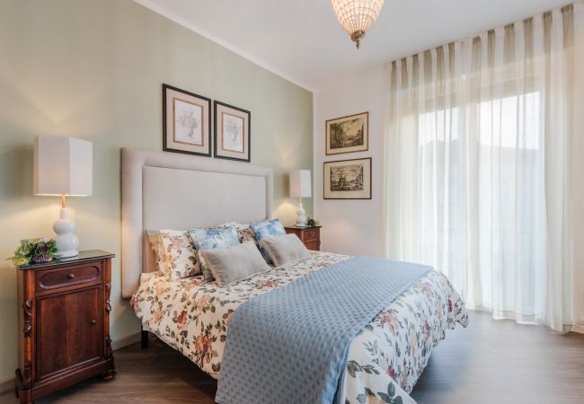 Apartamento em Lucca - Modern 3 Bedrooms Apartment with Terrace inside the Walls of Lucca Apartamento em Lucca - Modern 3 Bedrooms Apartment with Terrace inside the Walls of Lucca