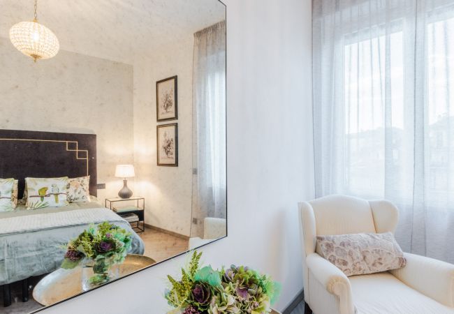 Apartamento em Lucca - Modern 3 Bedrooms Apartment with Terrace inside the Walls of Lucca Apartamento em Lucca - Modern 3 Bedrooms Apartment with Terrace inside the Walls of Lucca