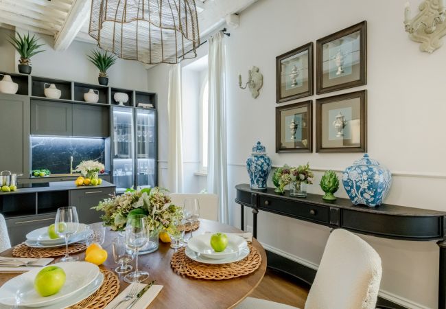 Apartamento em Lucca - Luxurious Modern Apartment in the Heart of Historic Lucca Apartamento em Lucca - Luxurious Modern Apartment in the Heart of Historic Lucca