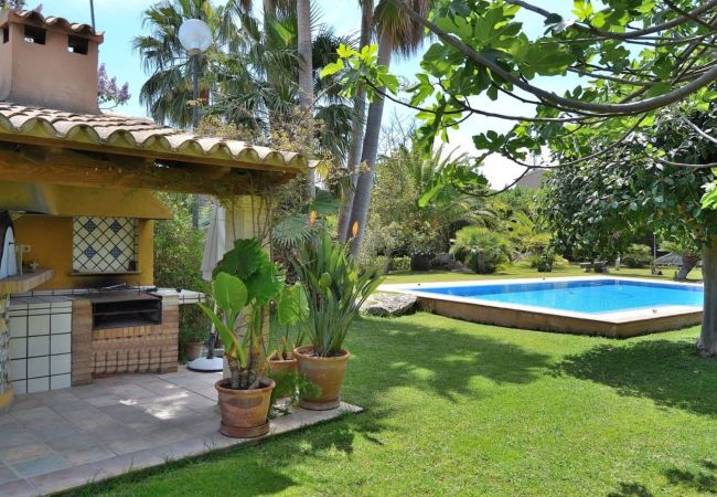 Villa em Binissalem - Casa Binissagar II 106 lujosa villa con piscina privada, sauna, jacuzzi, zona infantil y barbacoa Villa em Binissalem - Casa Binissagar II 106 lujosa villa con piscina privada, sauna, jacuzzi, zona infantil y barbacoa