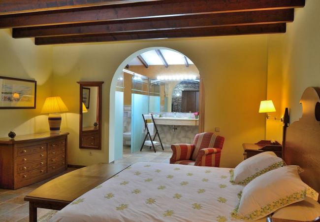 Villa em Binissalem - Casa Binissagar II 106 lujosa villa con piscina privada, sauna, jacuzzi, zona infantil y barbacoa Villa em Binissalem - Casa Binissagar II 106 lujosa villa con piscina privada, sauna, jacuzzi, zona infantil y barbacoa