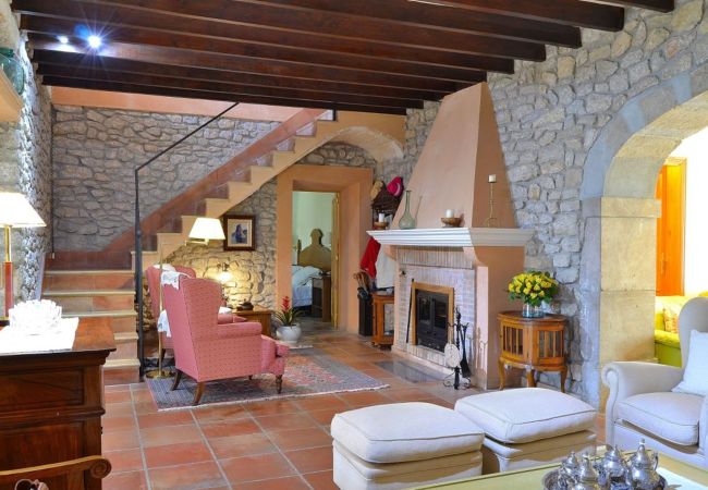 Villa em Binissalem - Casa Binissagar II 106 lujosa villa con piscina privada, sauna, jacuzzi, zona infantil y barbacoa Villa em Binissalem - Casa Binissagar II 106 lujosa villa con piscina privada, sauna, jacuzzi, zona infantil y barbacoa