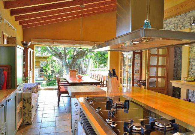 Villa em Binissalem - Casa Binissagar II 106 lujosa villa con piscina privada, sauna, jacuzzi, zona infantil y barbacoa Villa em Binissalem - Casa Binissagar II 106 lujosa villa con piscina privada, sauna, jacuzzi, zona infantil y barbacoa