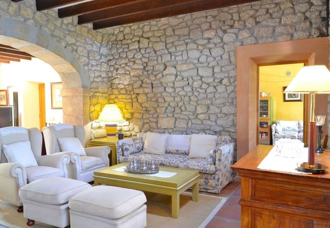 Villa em Binissalem - Casa Binissagar II 106 lujosa villa con piscina privada, sauna, jacuzzi, zona infantil y barbacoa Villa em Binissalem - Casa Binissagar II 106 lujosa villa con piscina privada, sauna, jacuzzi, zona infantil y barbacoa