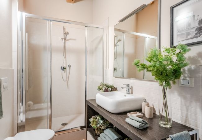 Apartamento em Lucca - Contemporary 2 Bedrooms 2 Bathrooms Apartment Apartamento em Lucca - Contemporary 2 Bedrooms 2 Bathrooms Apartment