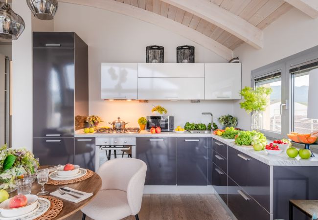 Apartamento em Lucca - Modern Panoramic Loft with Terrace, Elevator, Parking Apartamento em Lucca - Modern Panoramic Loft with Terrace, Elevator, Parking