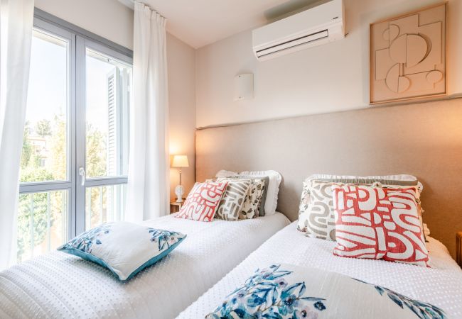 Apartamento em Lucca - Luxury Apartment with Elevator and Private Parking Apartamento em Lucca - Luxury Apartment with Elevator and Private Parking