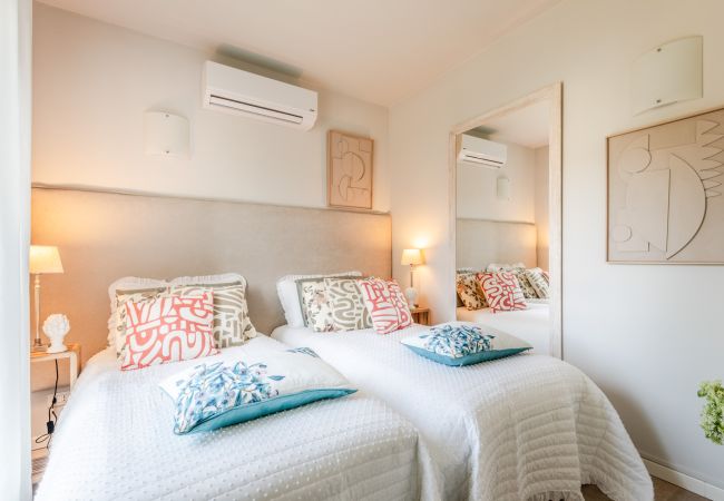 Apartamento em Lucca - Luxury Apartment with Elevator and Private Parking Apartamento em Lucca - Luxury Apartment with Elevator and Private Parking