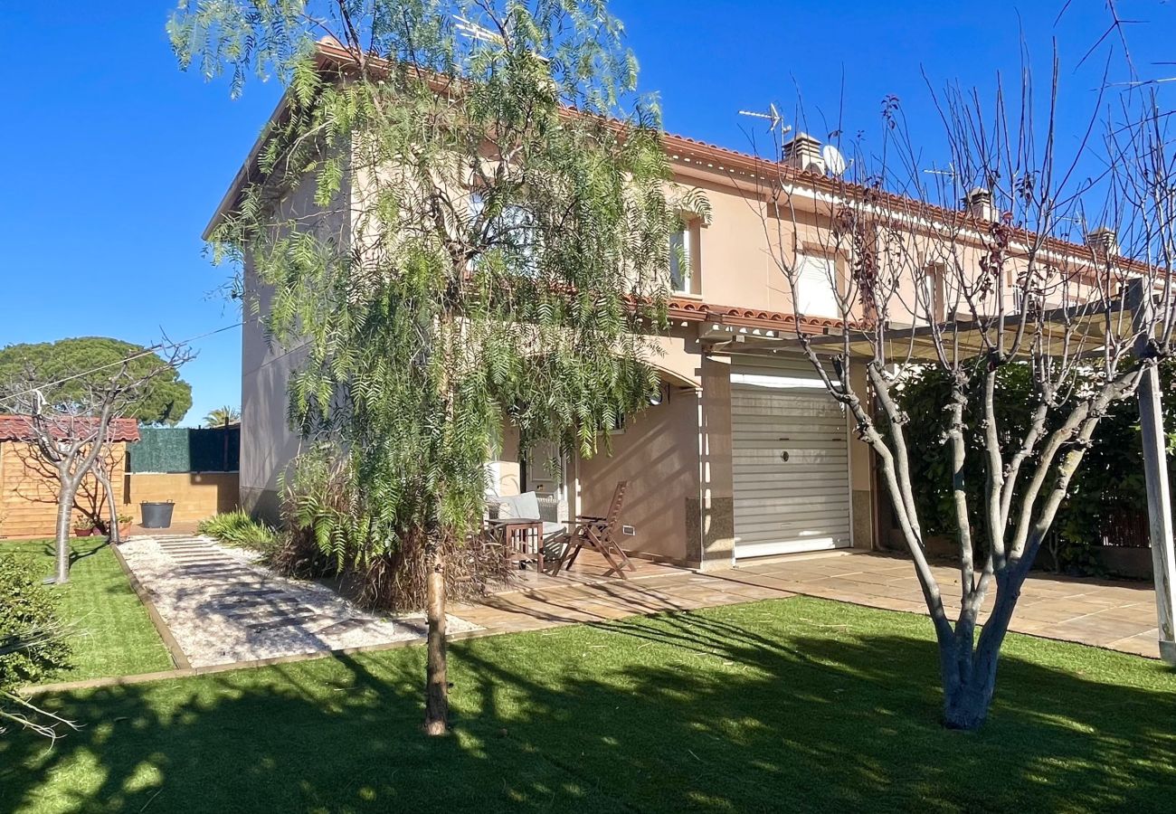 Casa geminada em L'Escala - RAMBLA MALLOLS 9, CASA LIA