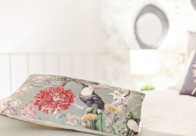 Apartamento em Lucca - Smart Penthouse with Views over Amphiteatre Square Apartamento em Lucca - Smart Penthouse with Views over Amphiteatre Square