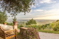 Villa em Massarosa - Smart and Convenient Sea View Villa with Pool in Lucca