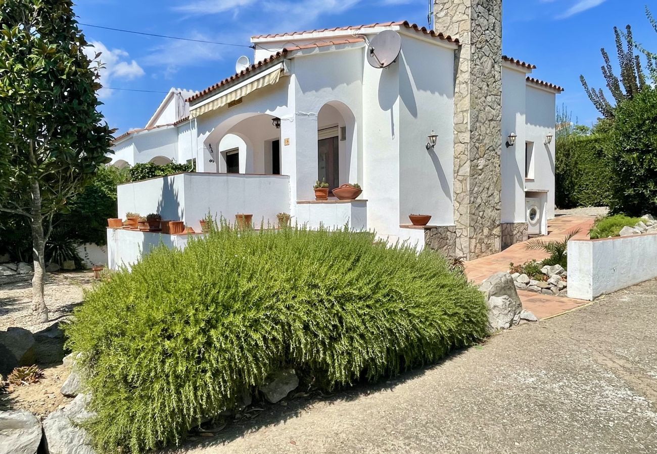 Casa em Estartit - VILLA DULCE VIDA