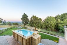 Villa em Lucca - Authentic Tuscan Getaway with Pool