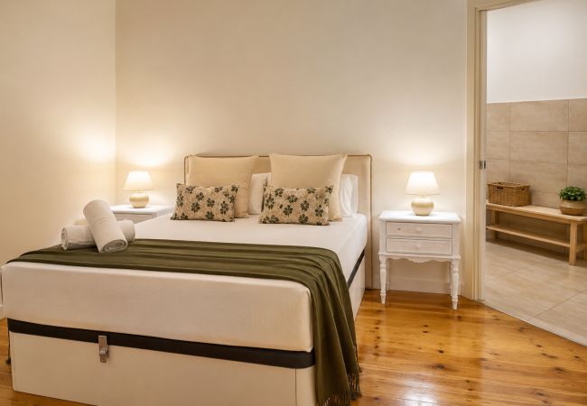 Apartamento em Valencia - Serranos Towers Apartments II - 4  Viajeros - Casco Antiguo
