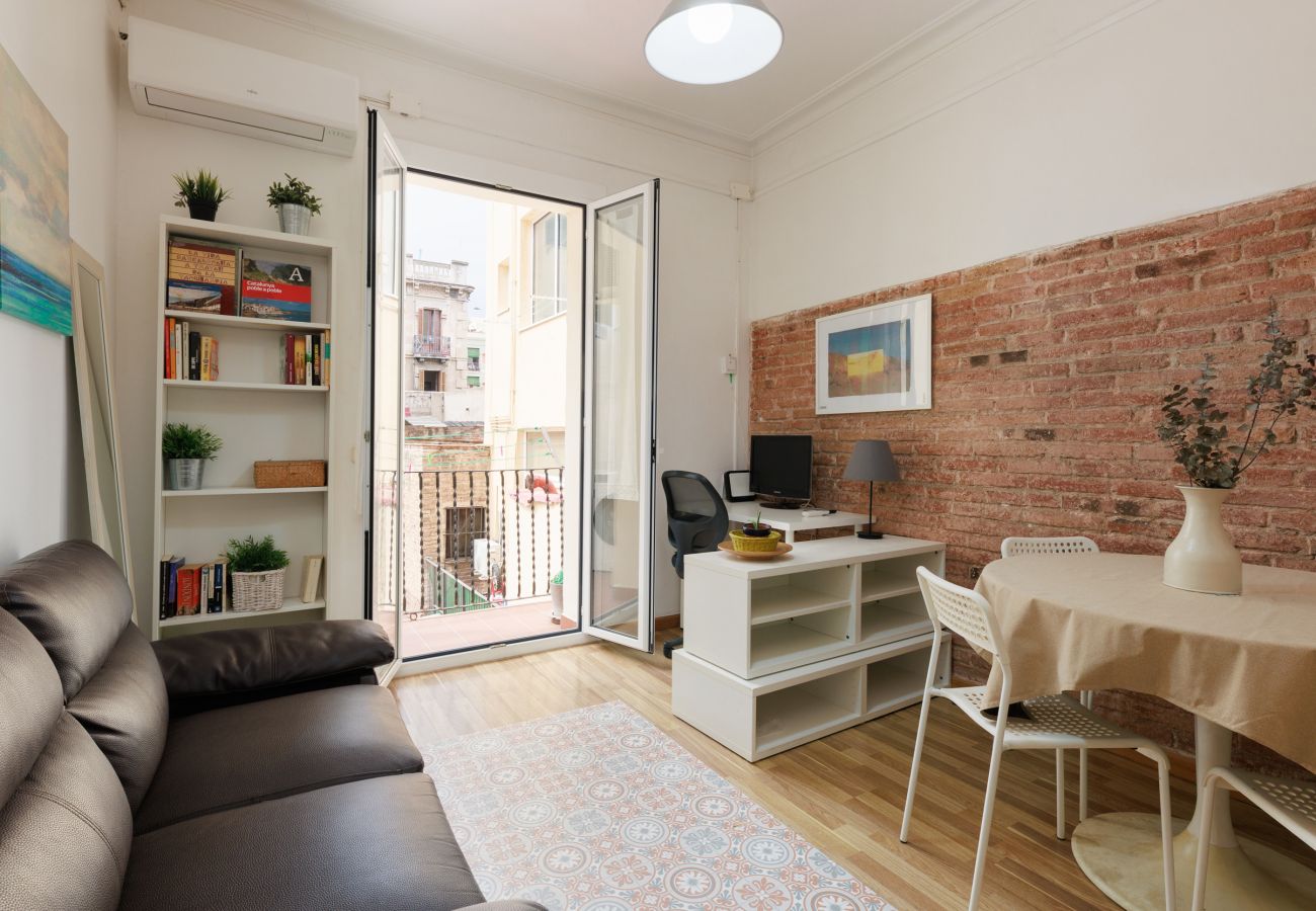 Apartamento em Barcelona - Gracia, quiet, well-equipped, centrally located 2-bedroom apartment