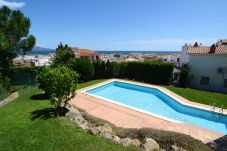 Apartment in L'Escala - PUIG PADRO 4 2-2