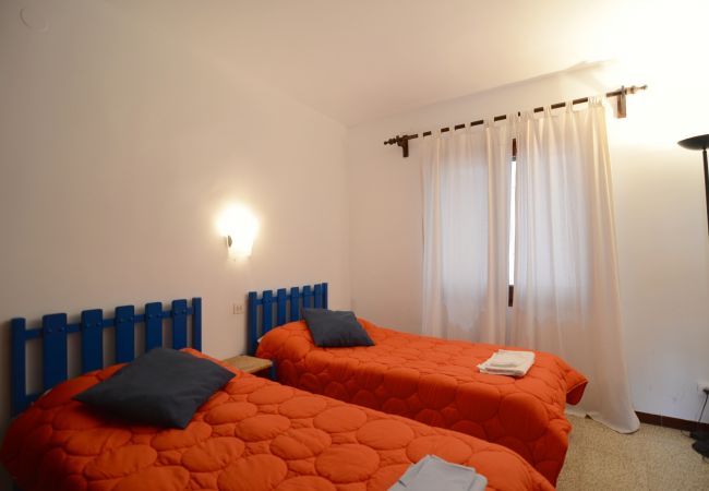 Apartment in L'Escala - APARTMENT ELS PESCADORS 2-1  3D Apartment in L'Escala - APARTMENT ELS PESCADORS 2-1  3D