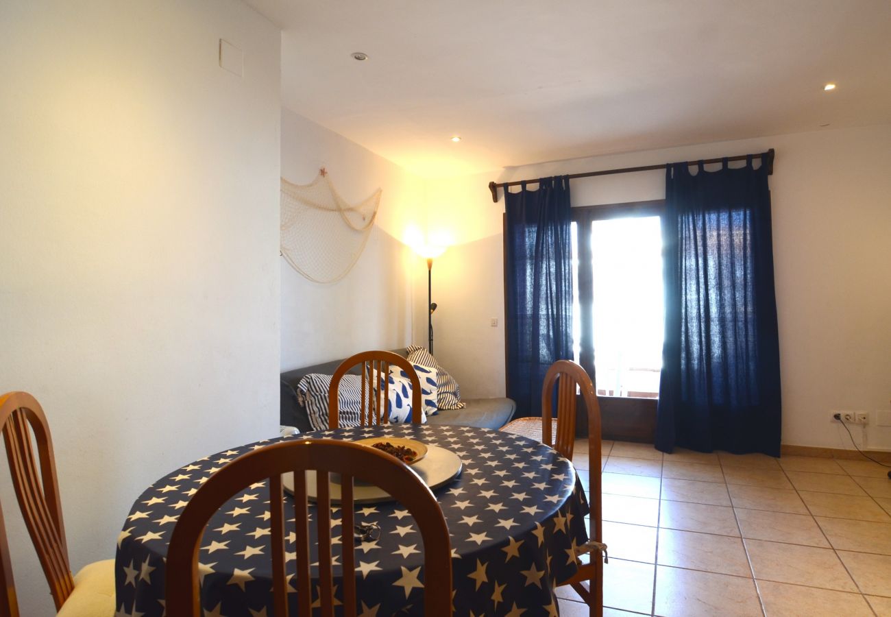 Apartment in L'Escala - APARTMENT ELS PESCADORS 2-1  3D Apartment in L'Escala - APARTMENT ELS PESCADORS 2-1  3D