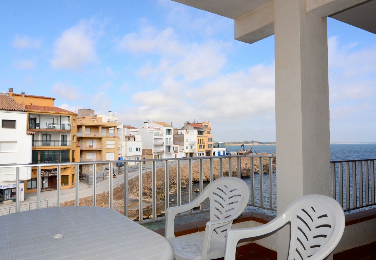Apartment in L'Escala - APARTMENT ELS PESCADORS 2-1  3D Apartment in L'Escala - APARTMENT ELS PESCADORS 2-1  3D
